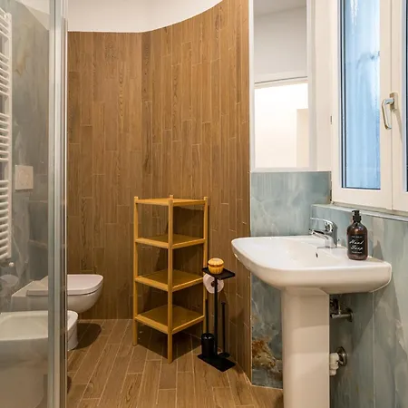 Guesthost - Al Civico 4 - Comfy Studio-flat Lejlighed